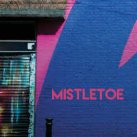 Mistletoe_Sassydee