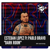 Dark Room_Esteban Lopez,Pablo Bravo