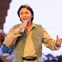 Tóc Gió Thôi Bay_Quang Lý,Trần Tiến