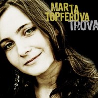 Las luciérnagas_Marta Töpferová