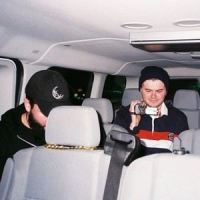 9,000_Oliver Francis