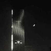 MOON_飞行少年