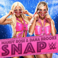 WWE: Snap (Mandy Rose & Dana Brooke)_WWE,def rebel