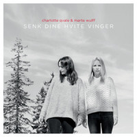 Heyr himna smiður_Charlotte Qvale,Marte Wulff