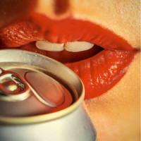 Girl Drinks Beer_Dan Davidson,Travis Collins
