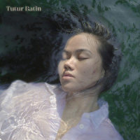 Dunia Tipu-Tipu_Yura Yunita