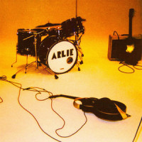 wait a minute_Arlie