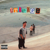 Str@nge_no suits