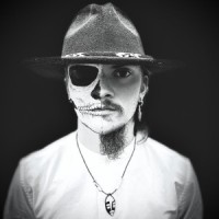Slippin' Outta My Skin_Matthew Huff