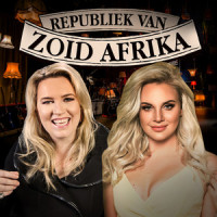 Beautiful_Karen Zoid,Demi Lee Moore