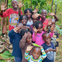 Let's Praise_Masaka kids Africana