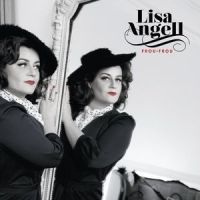 L'accordeoniste_Lisa Angell