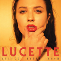 Deluxe Hotel Room_Lucette