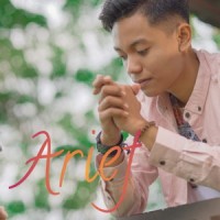 Biarku Sendiri_Arief