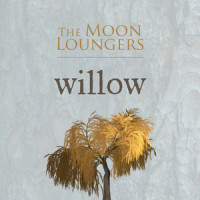 Willow_The Moon Loungers