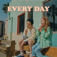 Everyday_Standing Egg