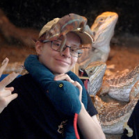 Bobby – (Sandy) Alex G (w/ Conan Gray)_Cavetown