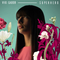 Superhero_Viki Gabor
