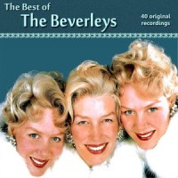 I Saw Mummy Kissing Santa Claus_The Beverley Sisters