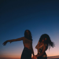 Mortals_Tommy Lefroy,Tessa Ferdon Mouzourakis,Wynter Rose Bethel
