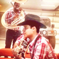 Jefe De Nuevo Laredeo (En Vivo 2013)_Ariel Camacho
