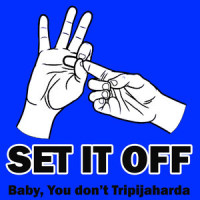 Text Me Kelly_Set It Off