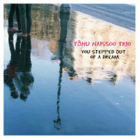 Milestones_Tõnu Naissoo Trio,Miles Davis