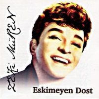 Akşam Olur Gizli Gizli_Zeki Müren