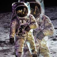 First Man On The Moon_No-Man