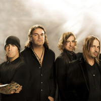 Clavado En Un Bar_Mana