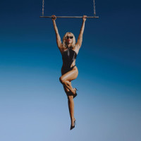 Giving You Up_Miley Cyrus