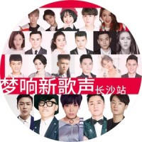 黑色毛衣_多亮