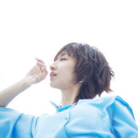 海を見てる_Ms.OOJA