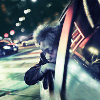 boyfromthemoon_BLOO