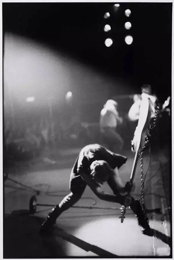 Paul Simonon|SheetMusicGo