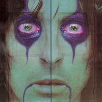 Serious_Alice Cooper