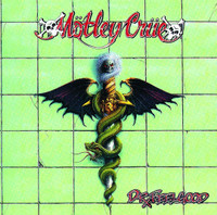 She Goes Down_Mötley Crüe